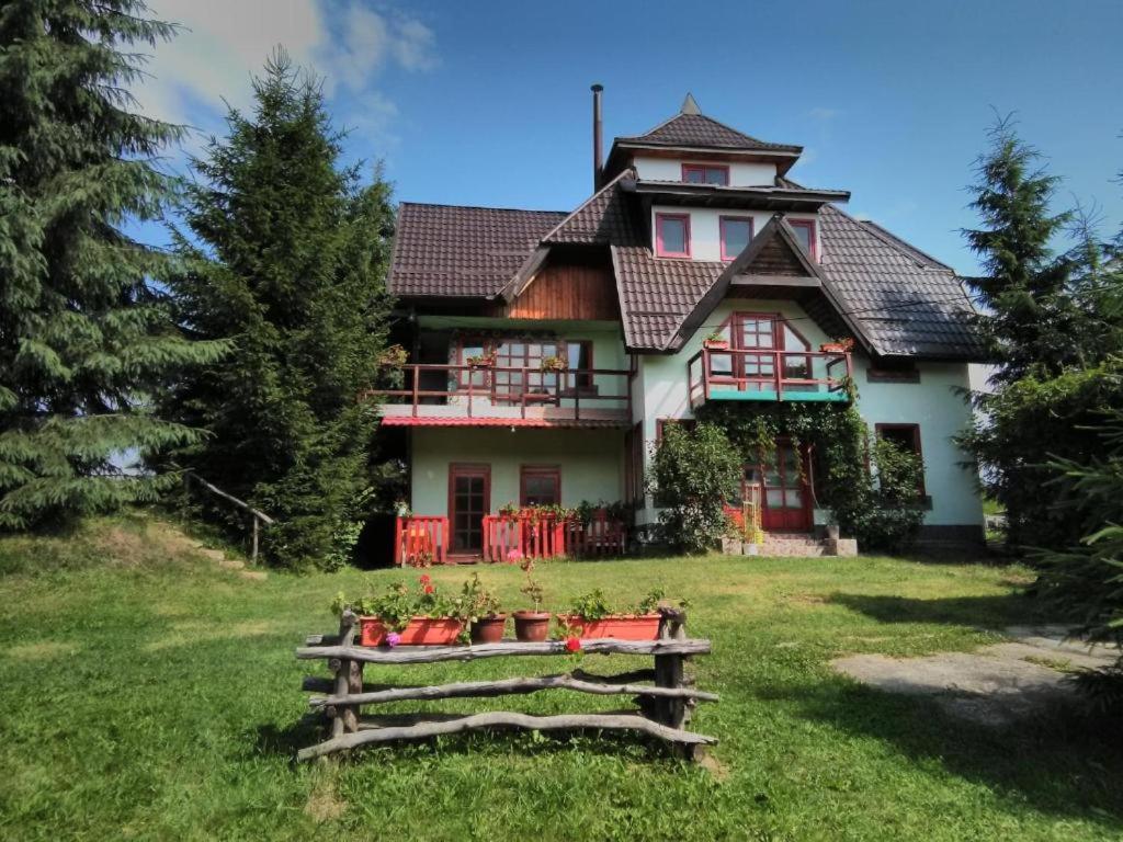 Casa Paltin Vila Si Cabane Poiana Stampei Екстериор снимка